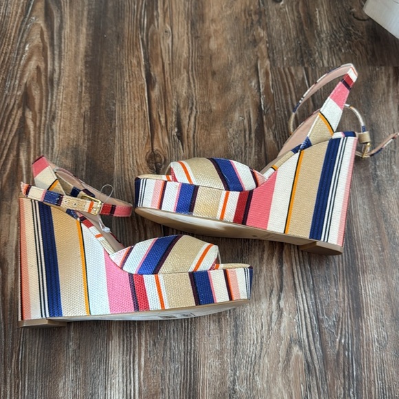 NEW Kate spade dellie wedge stripe size 7 - Picture 4 of 5